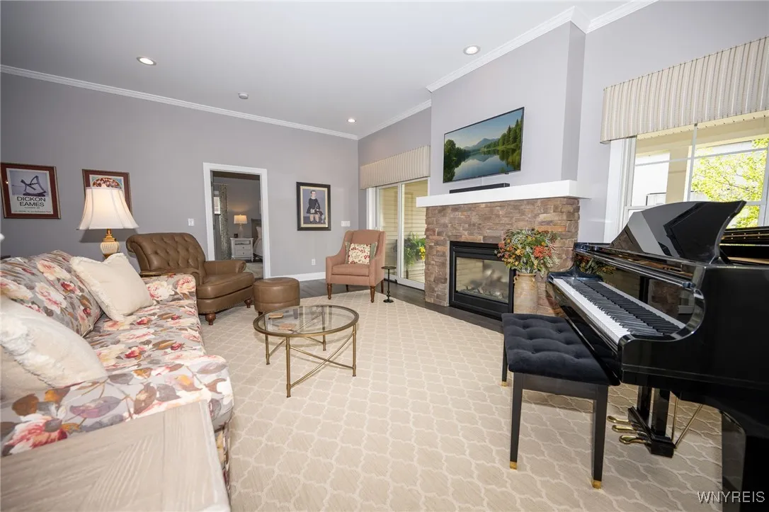 35 Hamlin Avenue, Aurora, New York 14052, Aurora, New York 14052, 3 Bedrooms Bedrooms, 6 Rooms Rooms,3 BathroomsBathrooms,Residential,Closed,35 Hamlin Avenue, Aurora, New York 14052,0,B1641396