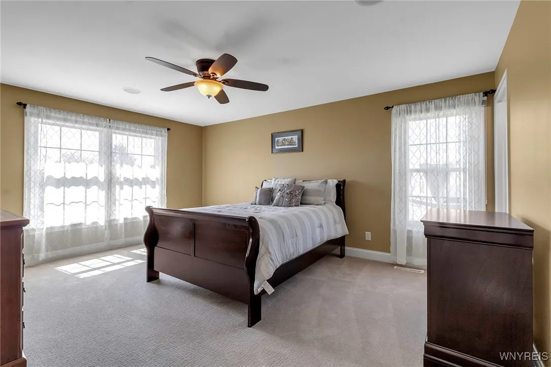 6408 Heise Road, Clarence, New York 14032, Clarence, New York 14032, 4 Bedrooms Bedrooms, 15 Rooms Rooms,3 BathroomsBathrooms,Residential Lease,For Rent,6408 Heise Road, Clarence, New York 14032,0,B1640344