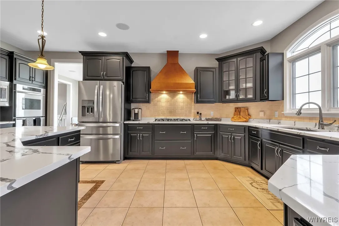 6408 Heise Road, Clarence, New York 14032, Clarence, New York 14032, 4 Bedrooms Bedrooms, 15 Rooms Rooms,3 BathroomsBathrooms,Residential Lease,For Rent,6408 Heise Road, Clarence, New York 14032,0,B1640344