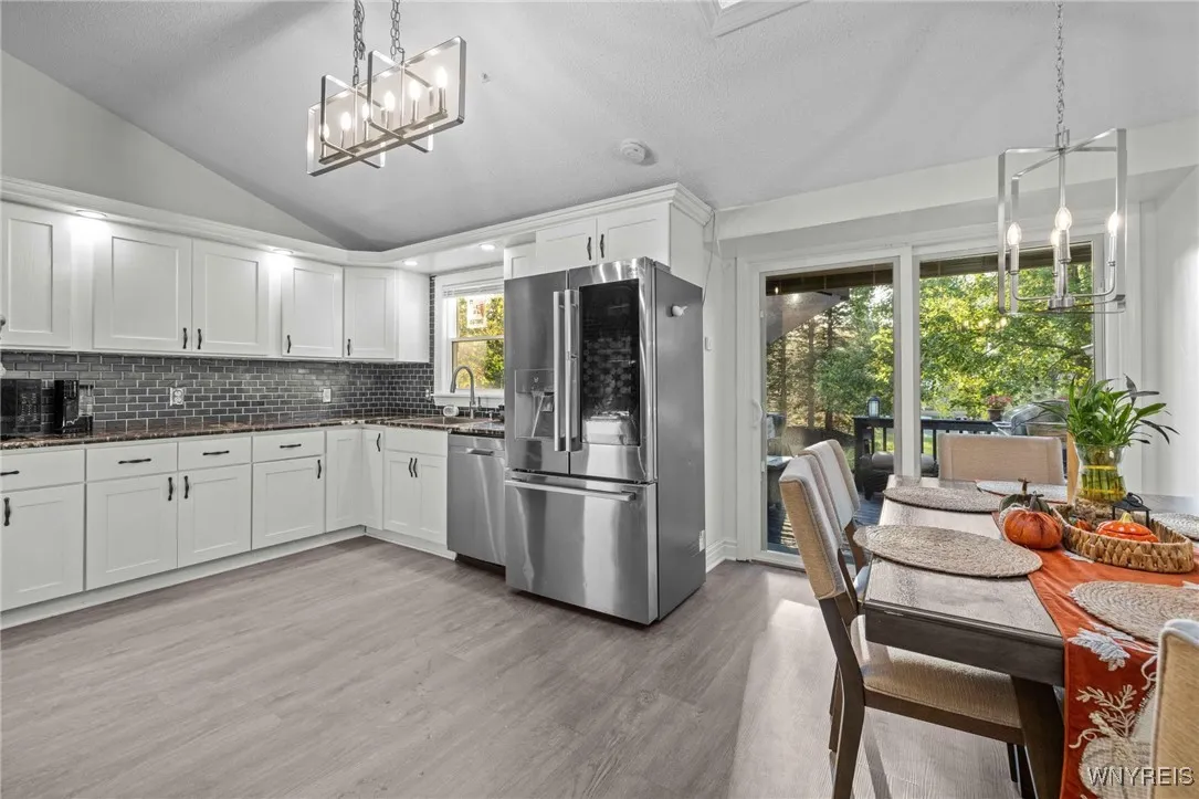 131 Shady Grove Drive, Amherst, New York 14051, Amherst, New York 14051, 3 Bedrooms Bedrooms, 11 Rooms Rooms,2 BathroomsBathrooms,Residential,For Sale,131 Shady Grove Drive, Amherst, New York 14051,0,B1641221