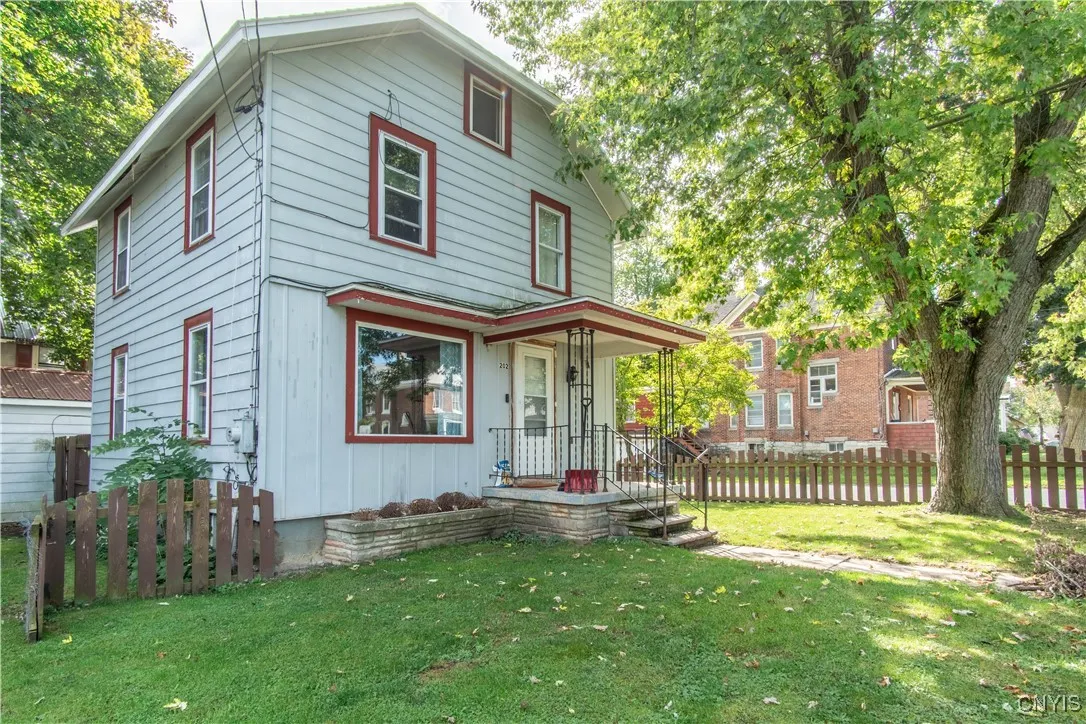 202 Michigan Avenue, Watertown City, New York 1360, Watertown City, New York 13601, 3 Bedrooms Bedrooms, 7 Rooms Rooms,1 BathroomBathrooms,Residential,For Sale,202 Michigan Avenue, Watertown City, New York 1360,0,S1641762