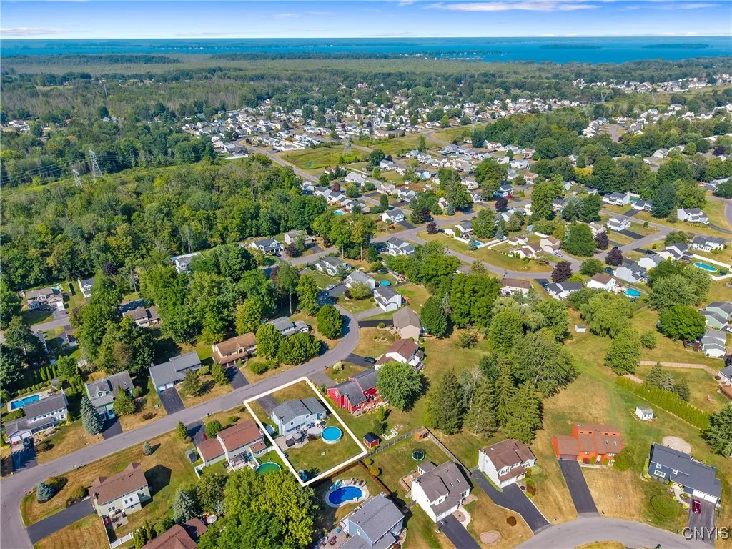 6038 Haifa Lane, Cicero, New York 13039, Cicero, New York 13039, 3 Bedrooms Bedrooms, 10 Rooms Rooms,2 BathroomsBathrooms,Residential,For Sale,6038 Haifa Lane, Cicero, New York 13039,0,S1641739