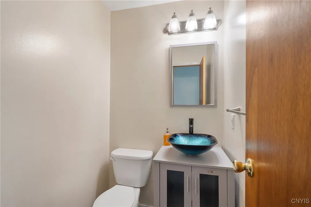 6038 Haifa Lane, Cicero, New York 13039, Cicero, New York 13039, 3 Bedrooms Bedrooms, 10 Rooms Rooms,2 BathroomsBathrooms,Residential,For Sale,6038 Haifa Lane, Cicero, New York 13039,0,S1641739