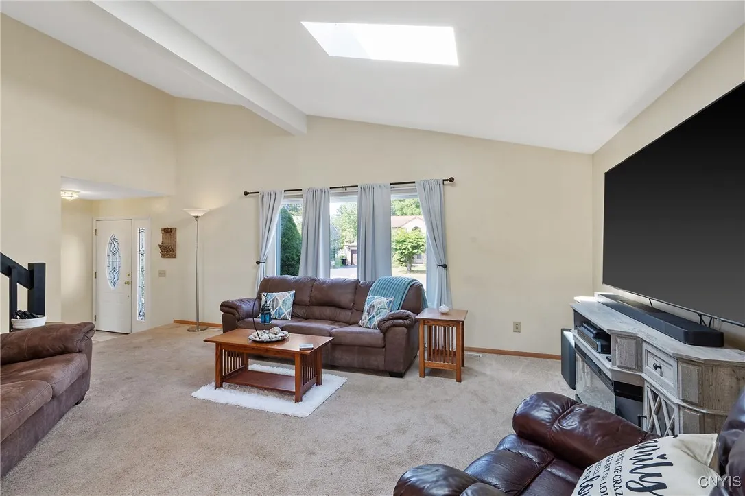 6038 Haifa Lane, Cicero, New York 13039, Cicero, New York 13039, 3 Bedrooms Bedrooms, 10 Rooms Rooms,2 BathroomsBathrooms,Residential,For Sale,6038 Haifa Lane, Cicero, New York 13039,0,S1641739