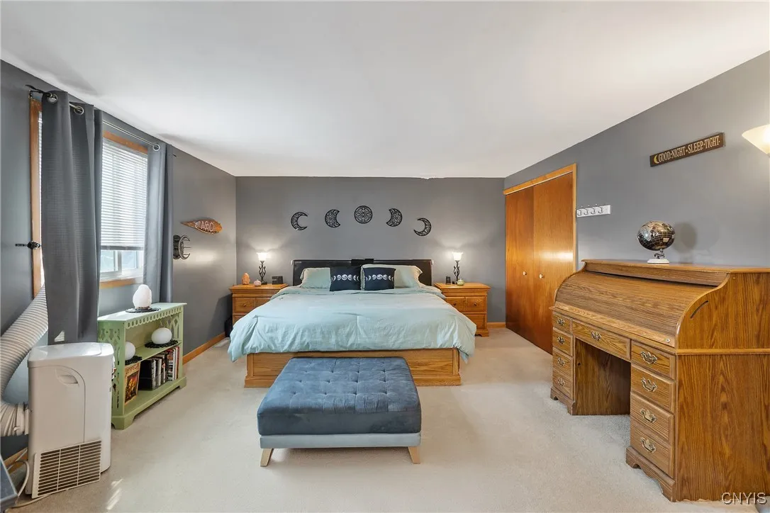 6038 Haifa Lane, Cicero, New York 13039, Cicero, New York 13039, 3 Bedrooms Bedrooms, 10 Rooms Rooms,2 BathroomsBathrooms,Residential,For Sale,6038 Haifa Lane, Cicero, New York 13039,0,S1641739