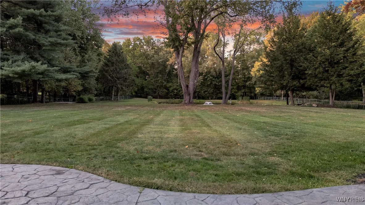 36 Hillcrest Road, Aurora, New York 14052, Aurora, New York 14052, 4 Bedrooms Bedrooms, 10 Rooms Rooms,2 BathroomsBathrooms,Residential,Closed,36 Hillcrest Road, Aurora, New York 14052,0,B1641520