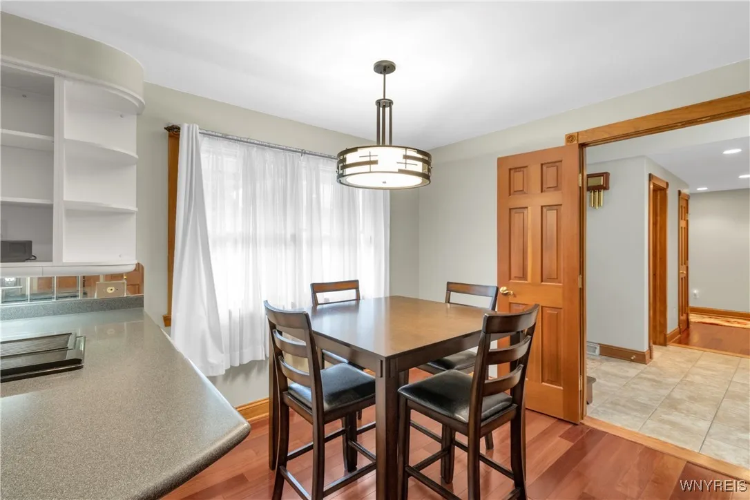 36 Hillcrest Road, Aurora, New York 14052, Aurora, New York 14052, 4 Bedrooms Bedrooms, 10 Rooms Rooms,2 BathroomsBathrooms,Residential,Closed,36 Hillcrest Road, Aurora, New York 14052,0,B1641520