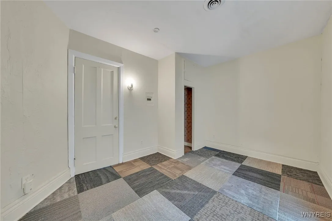 133 Rhode Island Street, Buffalo, New York 14213, Buffalo, New York 14213, 5 Bedrooms Bedrooms, ,3 BathroomsBathrooms,Residential,For Sale,133 Rhode Island Street, Buffalo, New York 14213,0,B1641100