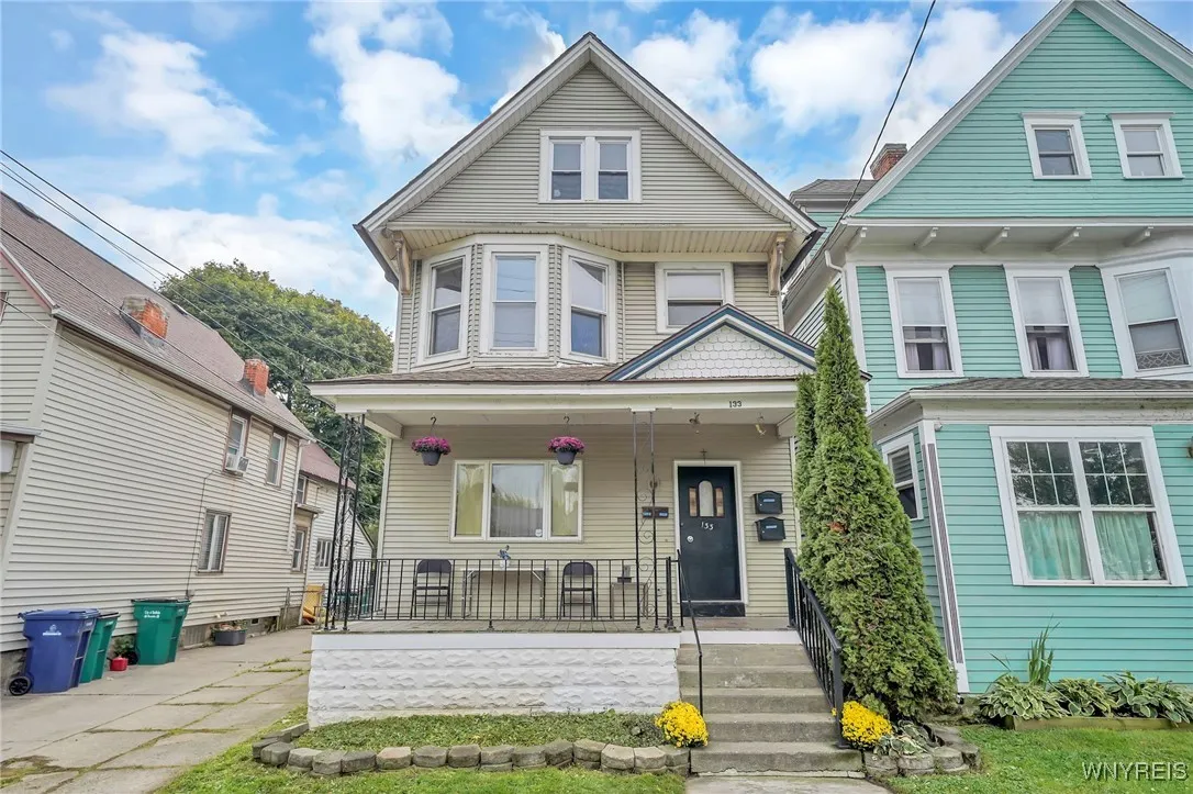 133 Rhode Island Street, Buffalo, New York 14213, Buffalo, New York 14213, 5 Bedrooms Bedrooms, ,3 BathroomsBathrooms,Residential,For Sale,133 Rhode Island Street, Buffalo, New York 14213,0,B1641100