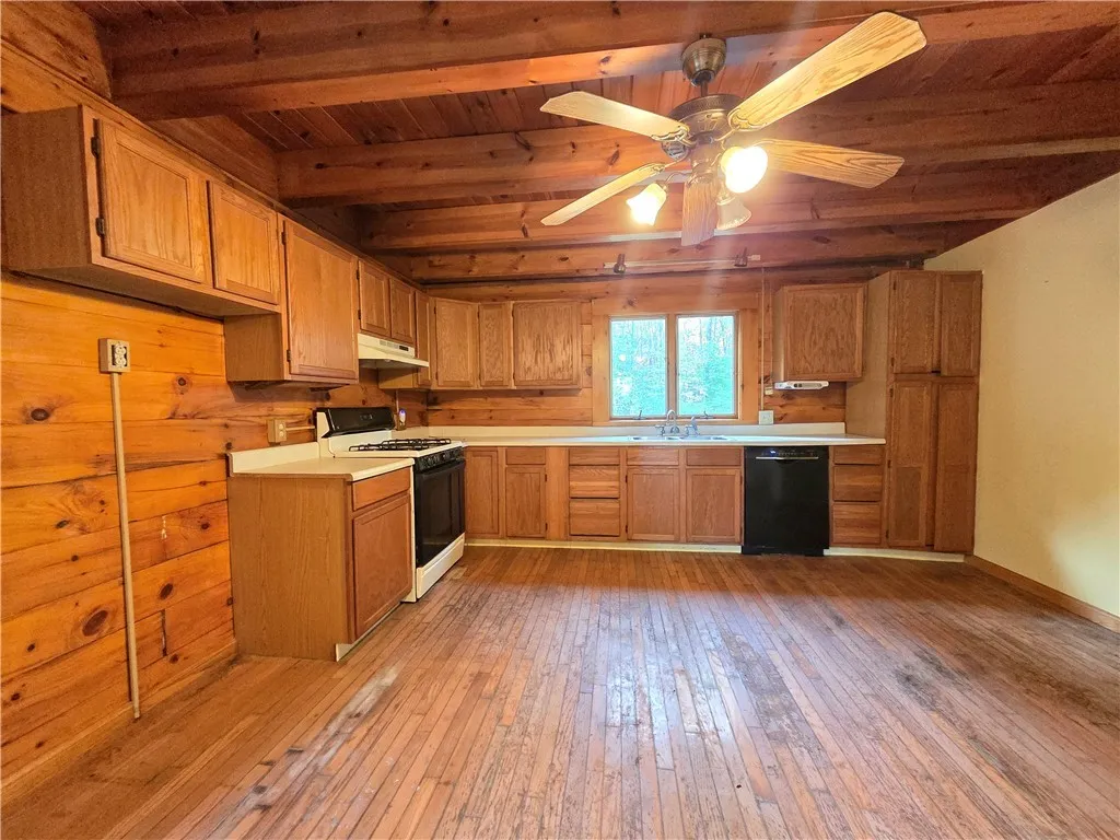 3100 Comfort Hill Road, Ashland, New York 14894, Ashland, New York 14894, 4 Bedrooms Bedrooms, 10 Rooms Rooms,1 BathroomBathrooms,Residential,For Sale,3100 Comfort Hill Road, Ashland, New York 14894,0,R1641767