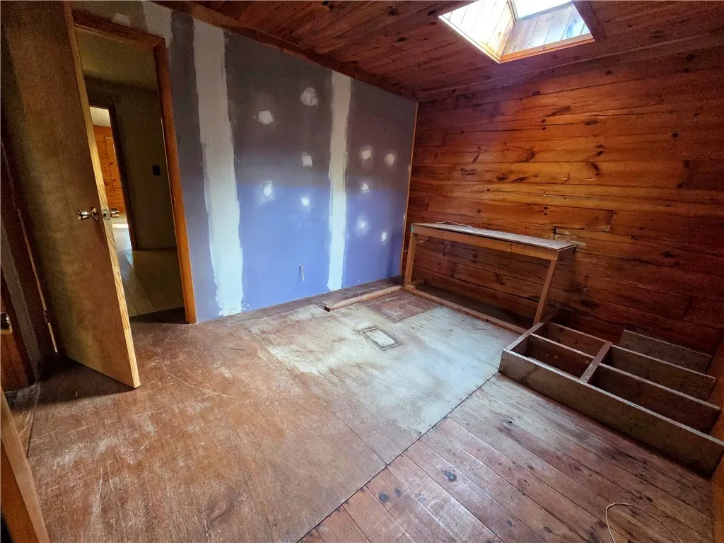 3100 Comfort Hill Road, Ashland, New York 14894, Ashland, New York 14894, 4 Bedrooms Bedrooms, 10 Rooms Rooms,1 BathroomBathrooms,Residential,For Sale,3100 Comfort Hill Road, Ashland, New York 14894,0,R1641767