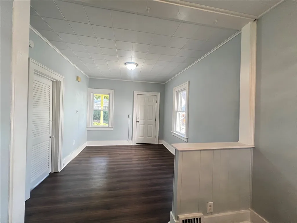 50 Manchester Street, Rochester, New York 14621, Rochester, New York 14621, 1 Bedroom Bedrooms, 5 Rooms Rooms,1 BathroomBathrooms,Residential,Closed,50 Manchester Street, Rochester, New York 14621,0,R1641437