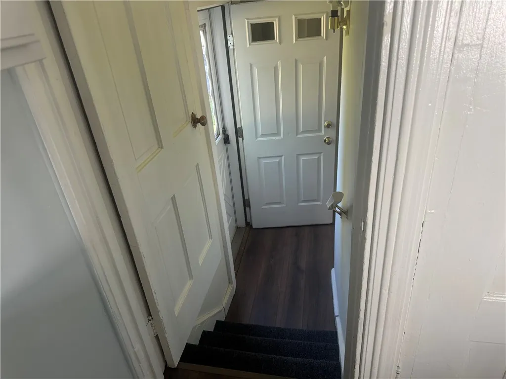 50 Manchester Street, Rochester, New York 14621, Rochester, New York 14621, 1 Bedroom Bedrooms, 5 Rooms Rooms,1 BathroomBathrooms,Residential,Closed,50 Manchester Street, Rochester, New York 14621,0,R1641437