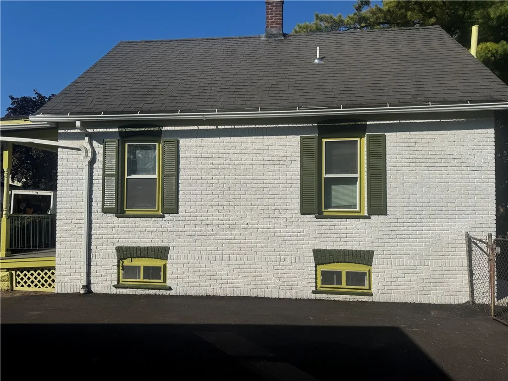 50 Manchester Street, Rochester, New York 14621, Rochester, New York 14621, 1 Bedroom Bedrooms, 5 Rooms Rooms,1 BathroomBathrooms,Residential,Closed,50 Manchester Street, Rochester, New York 14621,0,R1641437