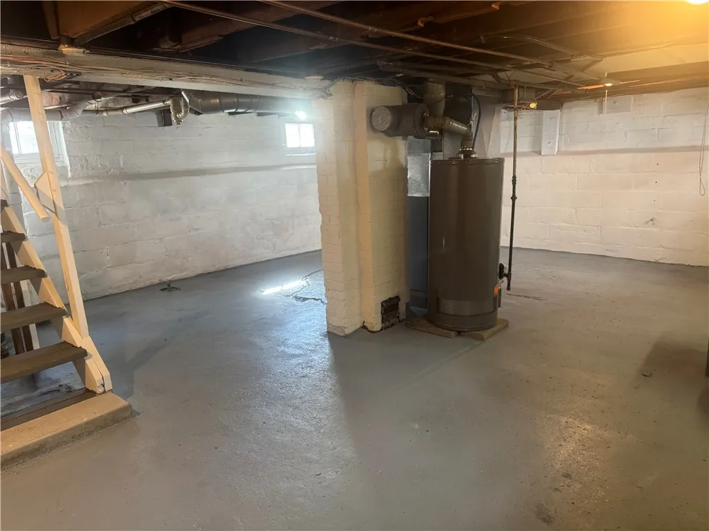 50 Manchester Street, Rochester, New York 14621, Rochester, New York 14621, 1 Bedroom Bedrooms, 5 Rooms Rooms,1 BathroomBathrooms,Residential,Closed,50 Manchester Street, Rochester, New York 14621,0,R1641437