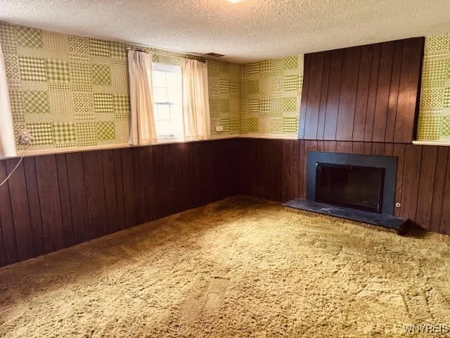 4584 Buckingham Lane, Hamburg, New York 14075, Hamburg, New York 14075, 3 Bedrooms Bedrooms, 6 Rooms Rooms,1 BathroomBathrooms,Residential,For Sale,4584 Buckingham Lane, Hamburg, New York 14075,0,B1639186