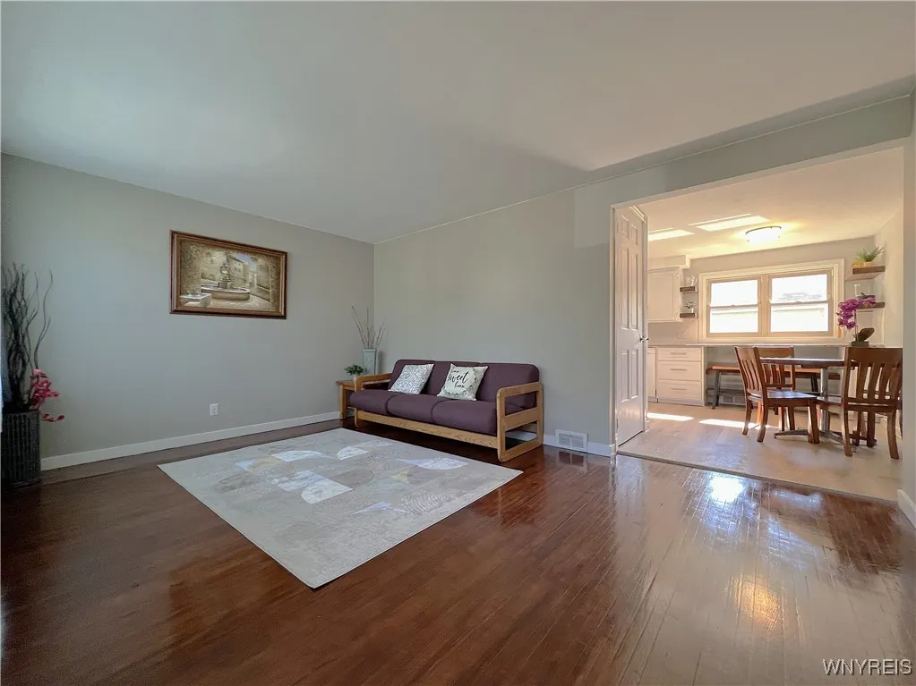 739 Longmeadow Road, Amherst, New York 14226, Amherst, New York 14226, 3 Bedrooms Bedrooms, 6 Rooms Rooms,2 BathroomsBathrooms,Residential,For Sale,739 Longmeadow Road, Amherst, New York 14226,0,B1641646