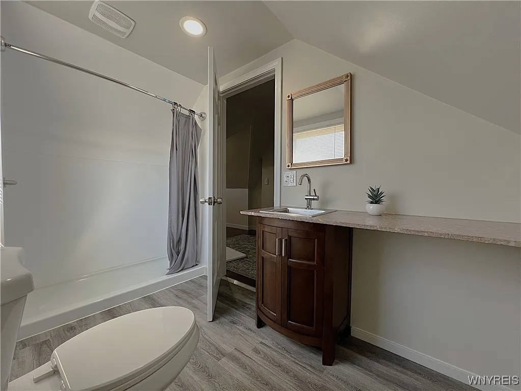 739 Longmeadow Road, Amherst, New York 14226, Amherst, New York 14226, 3 Bedrooms Bedrooms, 6 Rooms Rooms,2 BathroomsBathrooms,Residential,For Sale,739 Longmeadow Road, Amherst, New York 14226,0,B1641646