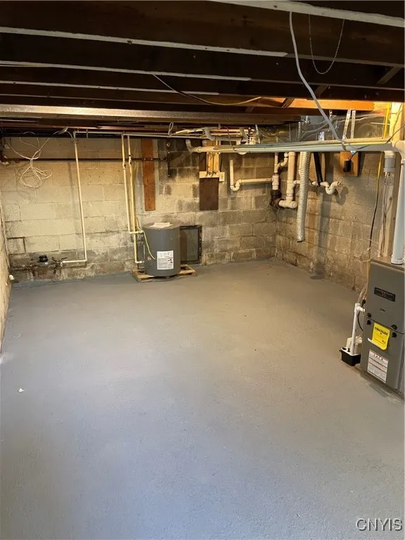 169 West Remington Street, Rutland, New York 13612, Rutland, New York 13612, 1 Bedroom Bedrooms, 4 Rooms Rooms,1 BathroomBathrooms,Residential Lease,Closed,169 West Remington Street, Rutland, New York 13612,0,S1641457