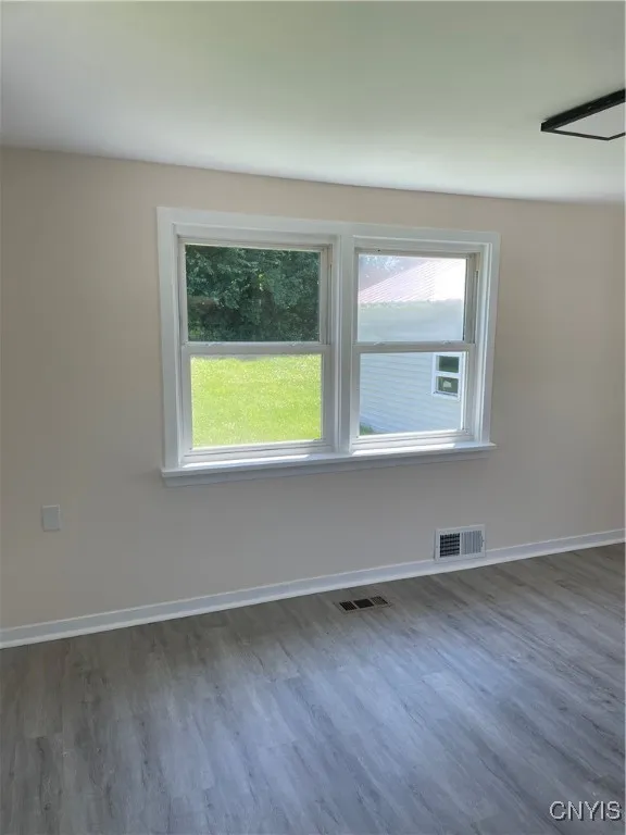 169 West Remington Street, Rutland, New York 13612, Rutland, New York 13612, 1 Bedroom Bedrooms, 4 Rooms Rooms,1 BathroomBathrooms,Residential Lease,Closed,169 West Remington Street, Rutland, New York 13612,0,S1641457