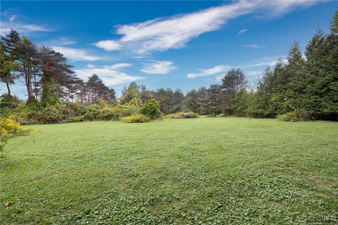 2081 East Lake Road, Spafford, New York 13152, Spafford, New York 13152, 3 Bedrooms Bedrooms, 12 Rooms Rooms,2 BathroomsBathrooms,Residential,Closed,2081 East Lake Road, Spafford, New York 13152,0,S1639079