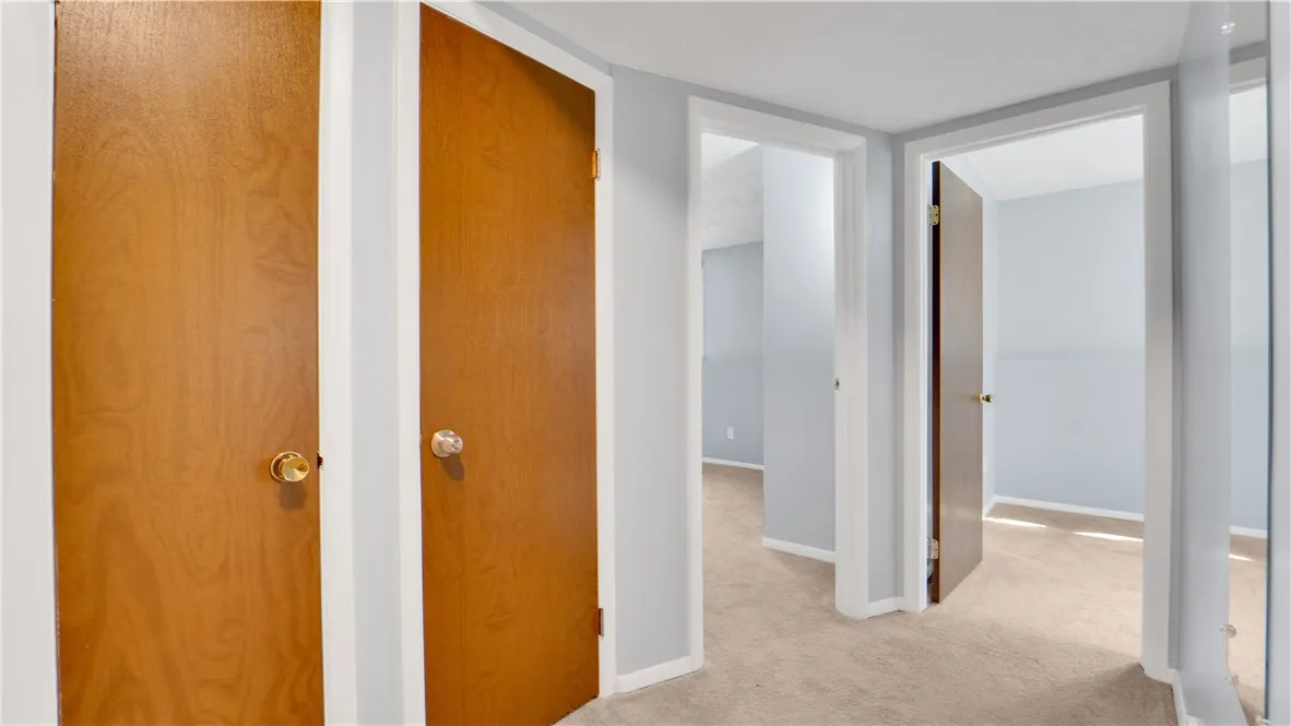 37 Blue Ridge Road, Penfield, New York 14526, Penfield, New York 14526, 4 Bedrooms Bedrooms, 6 Rooms Rooms,2 BathroomsBathrooms,Residential Lease,For Rent,37 Blue Ridge Road, Penfield, New York 14526,0,R1640177