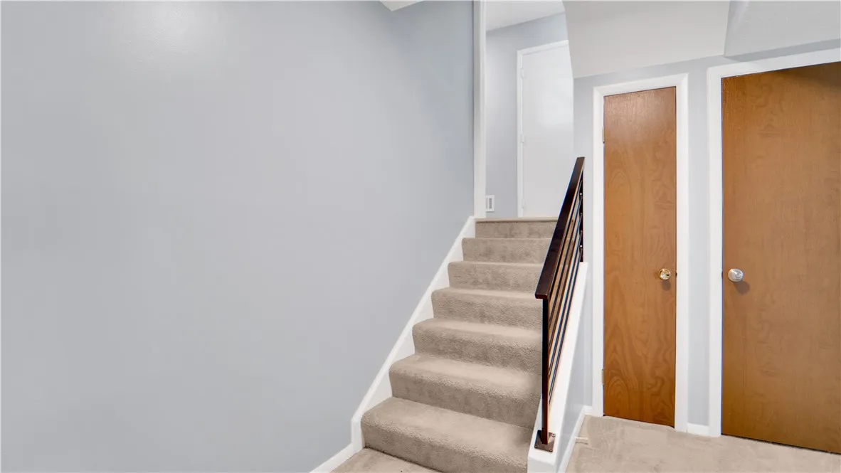 37 Blue Ridge Road, Penfield, New York 14526, Penfield, New York 14526, 4 Bedrooms Bedrooms, 6 Rooms Rooms,2 BathroomsBathrooms,Residential Lease,For Rent,37 Blue Ridge Road, Penfield, New York 14526,0,R1640177