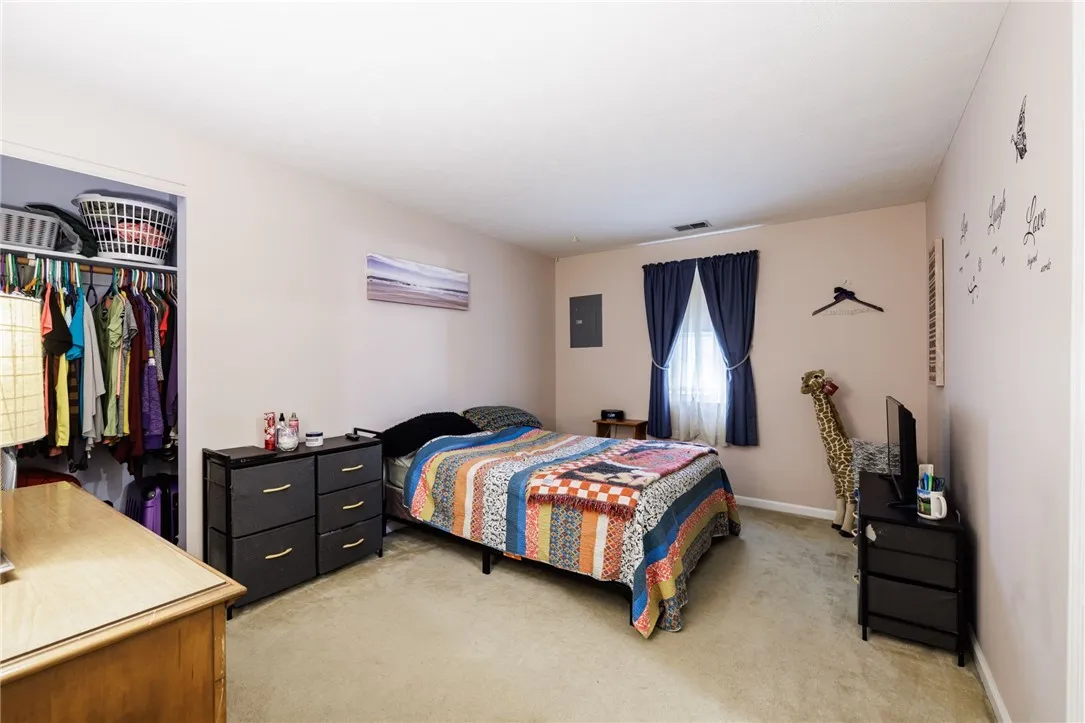 1 Salmon Run, Parma, New York 14468, Parma, New York 14468, 2 Bedrooms Bedrooms, 6 Rooms Rooms,2 BathroomsBathrooms,Residential,Closed,1 Salmon Run, Parma, New York 14468,0,R1641522