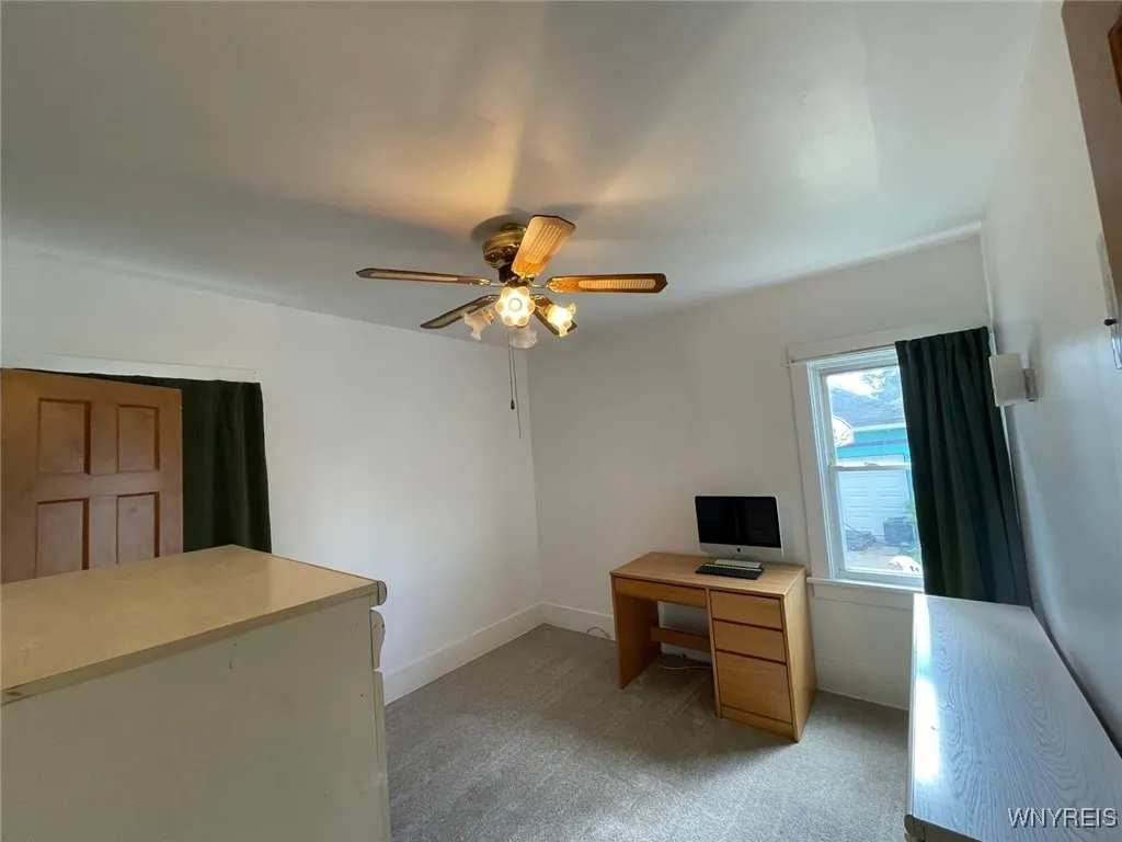 174 Lincoln Blvd, Tonawanda, New York 14217, Tonawanda, New York 14217, 3 Bedrooms Bedrooms, 6 Rooms Rooms,1 BathroomBathrooms,Residential Lease,For Rent,174 Lincoln Blvd, Tonawanda, New York 14217,0,B1639972