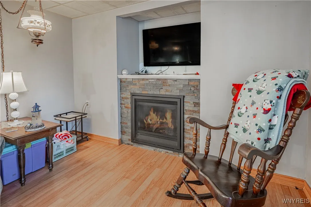 18 Louise Drive, Cheektowaga, New York 14227, Cheektowaga, New York 14227, 3 Bedrooms Bedrooms, 9 Rooms Rooms,1 BathroomBathrooms,Residential,For Sale,18 Louise Drive, Cheektowaga, New York 14227,0,B1640856
