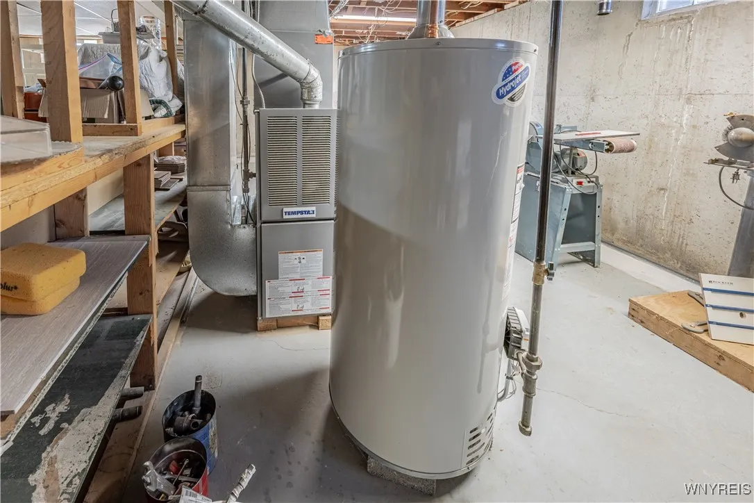 18 Louise Drive, Cheektowaga, New York 14227, Cheektowaga, New York 14227, 3 Bedrooms Bedrooms, 9 Rooms Rooms,1 BathroomBathrooms,Residential,For Sale,18 Louise Drive, Cheektowaga, New York 14227,0,B1640856