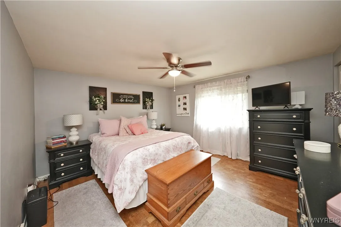 1707 Orchard Park Road, West Seneca, New York 1422, West Seneca, New York 14224, 2 Bedrooms Bedrooms, 4 Rooms Rooms,1 BathroomBathrooms,Residential,For Sale,1707 Orchard Park Road, West Seneca, New York 1422,0,B1639360