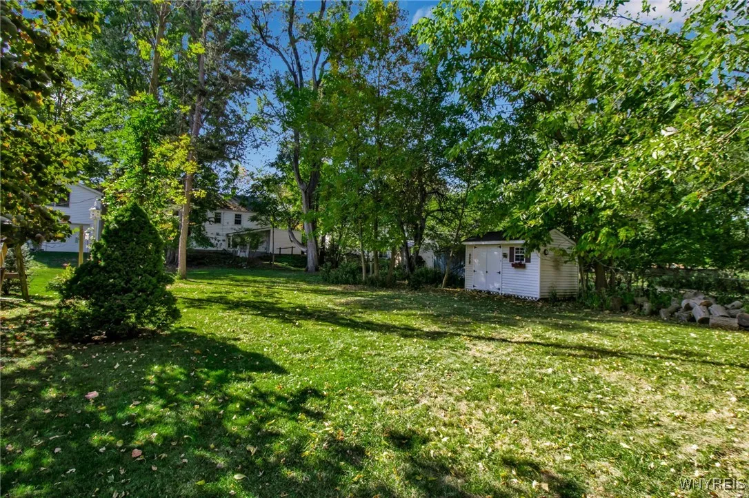 184 Lehn Springs Drive, Amherst, New York 14221, Amherst, New York 14221, 4 Bedrooms Bedrooms, 9 Rooms Rooms,2 BathroomsBathrooms,Residential,For Sale,184 Lehn Springs Drive, Amherst, New York 14221,0,B1638087