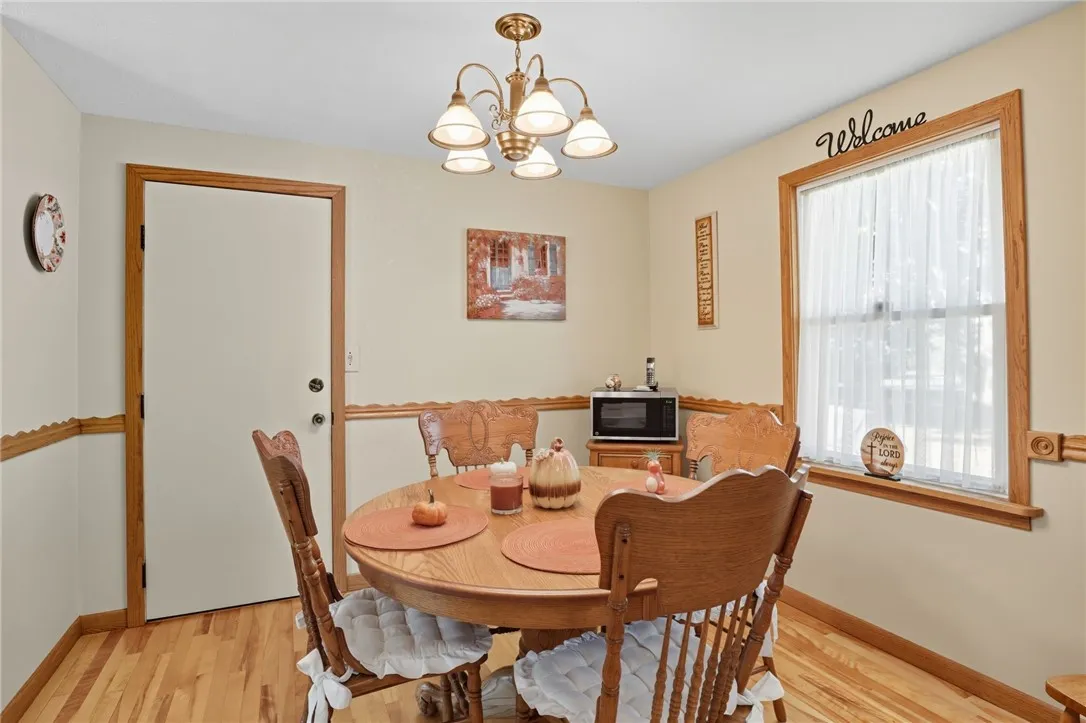 46 Cascade Road, Henrietta, New York 14586, Henrietta, New York 14586, 3 Bedrooms Bedrooms, 7 Rooms Rooms,1 BathroomBathrooms,Residential,Closed,46 Cascade Road, Henrietta, New York 14586,0,R1641505