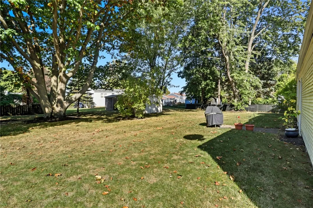 46 Cascade Road, Henrietta, New York 14586, Henrietta, New York 14586, 3 Bedrooms Bedrooms, 7 Rooms Rooms,1 BathroomBathrooms,Residential,Closed,46 Cascade Road, Henrietta, New York 14586,0,R1641505