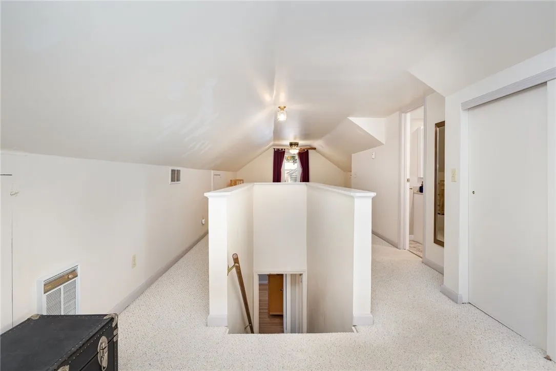 96 Fairlea Drive, Irondequoit, New York 14622, Irondequoit, New York 14622, 3 Bedrooms Bedrooms, 6 Rooms Rooms,2 BathroomsBathrooms,Residential,Closed,96 Fairlea Drive, Irondequoit, New York 14622,0,R1641450