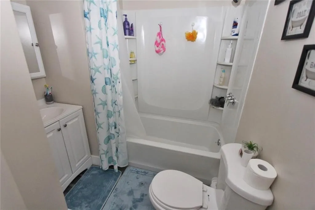 17 3rd Street, Rochester, New York 14605, Rochester, New York 14605, 6 Bedrooms Bedrooms, ,Multi Family,For Sale,17 3rd Street, Rochester, New York 14605,0,R1641695