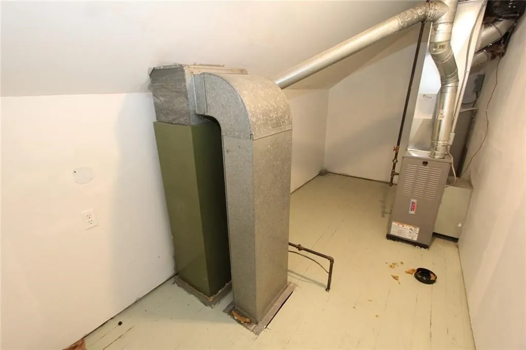 17 3rd Street, Rochester, New York 14605, Rochester, New York 14605, 6 Bedrooms Bedrooms, ,Multi Family,For Sale,17 3rd Street, Rochester, New York 14605,0,R1641695