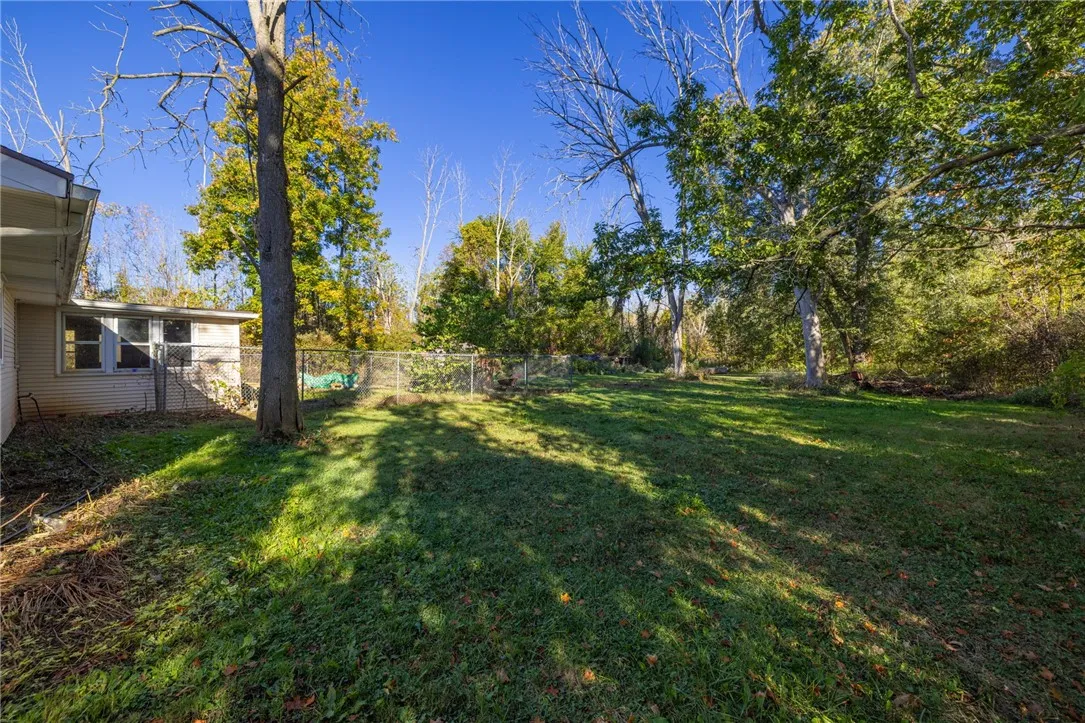 600 Lawton Road, Clarkson, New York 14468, Clarkson, New York 14468, 4 Bedrooms Bedrooms, 7 Rooms Rooms,1 BathroomBathrooms,Residential,Closed,600 Lawton Road, Clarkson, New York 14468,0,R1641555