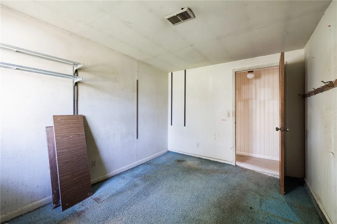 600 Lawton Road, Clarkson, New York 14468, Clarkson, New York 14468, 4 Bedrooms Bedrooms, 7 Rooms Rooms,1 BathroomBathrooms,Residential,Closed,600 Lawton Road, Clarkson, New York 14468,0,R1641555