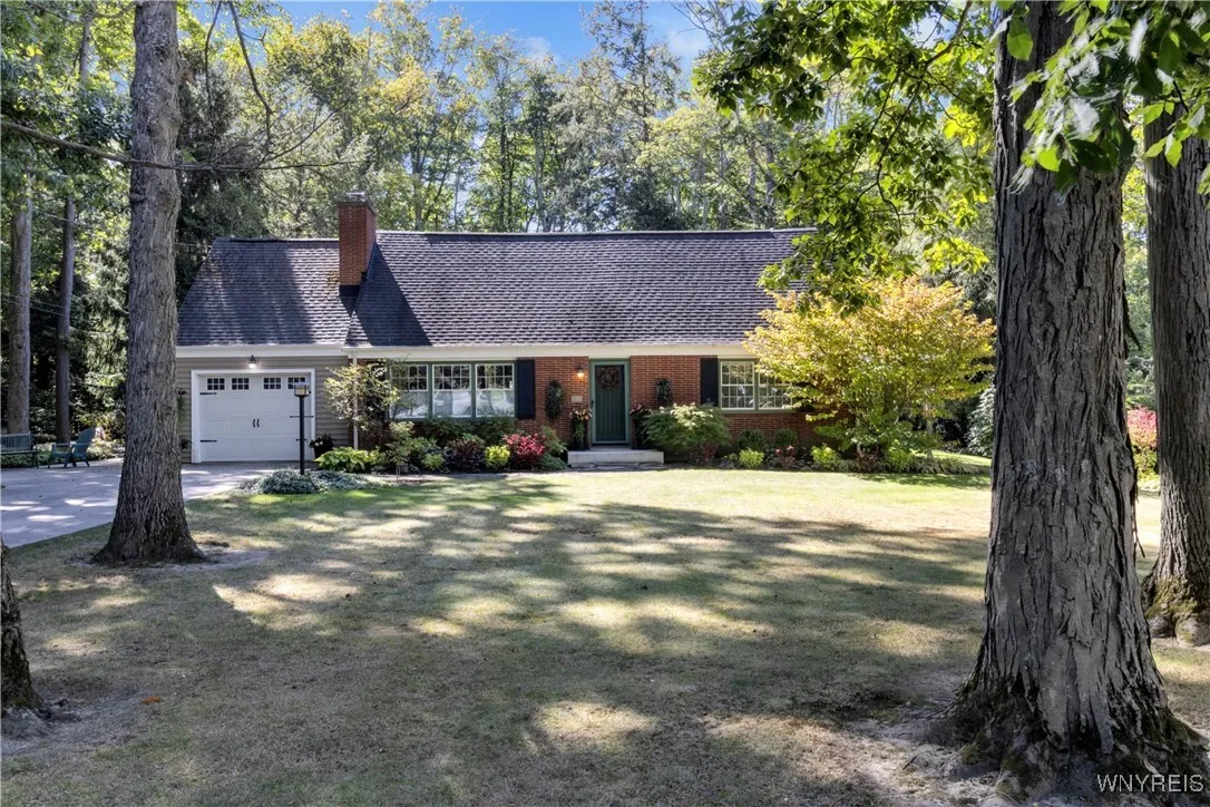 77 South Lane, Orchard Park, New York 14127, Orchard Park, New York 14127, 4 Bedrooms Bedrooms, 7 Rooms Rooms,2 BathroomsBathrooms,Residential,For Sale,77 South Lane, Orchard Park, New York 14127,0,B1641888