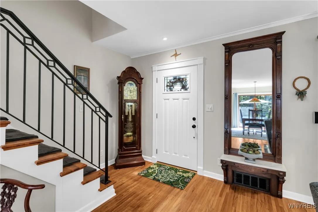 77 South Lane, Orchard Park, New York 14127, Orchard Park, New York 14127, 4 Bedrooms Bedrooms, 7 Rooms Rooms,2 BathroomsBathrooms,Residential,For Sale,77 South Lane, Orchard Park, New York 14127,0,B1641888