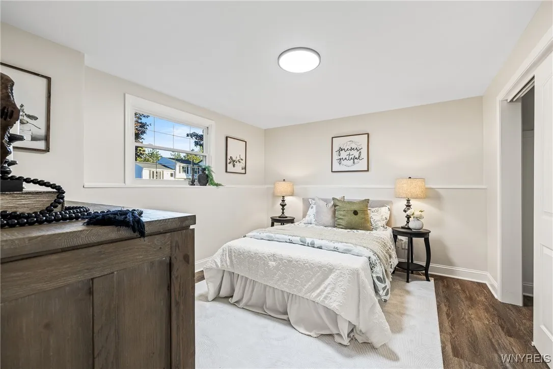 12 Thornwood Drive, Cheektowaga, New York 14227, Cheektowaga, New York 14227, 5 Bedrooms Bedrooms, 8 Rooms Rooms,2 BathroomsBathrooms,Residential,Closed,12 Thornwood Drive, Cheektowaga, New York 14227,0,B1641851