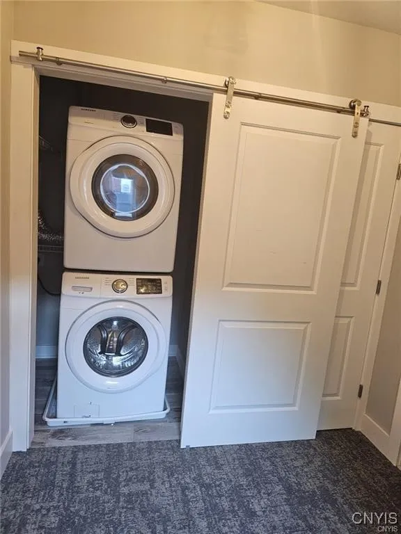 70 Main Street, Camillus, New York 13031, Camillus, New York 13031, 2 Bedrooms Bedrooms, 7 Rooms Rooms,2 BathroomsBathrooms,Residential Lease,Closed,70 Main Street, Camillus, New York 13031,0,S1641146