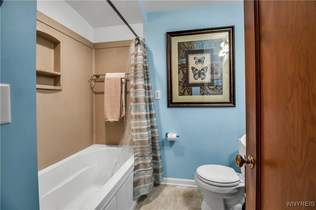 43 Oliver Place, Hamburg, New York 14075, Hamburg, New York 14075, 3 Bedrooms Bedrooms, 7 Rooms Rooms,2 BathroomsBathrooms,Residential,For Sale,43 Oliver Place, Hamburg, New York 14075,0,B1641811