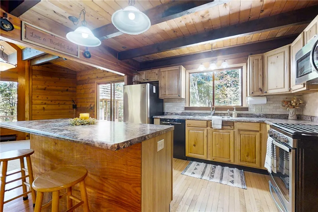 432 Hibbard Road, Big Flats, New York 14845, Big Flats, New York 14845, 3 Bedrooms Bedrooms, 9 Rooms Rooms,2 BathroomsBathrooms,Residential,Closed,432 Hibbard Road, Big Flats, New York 14845,0,R1641656