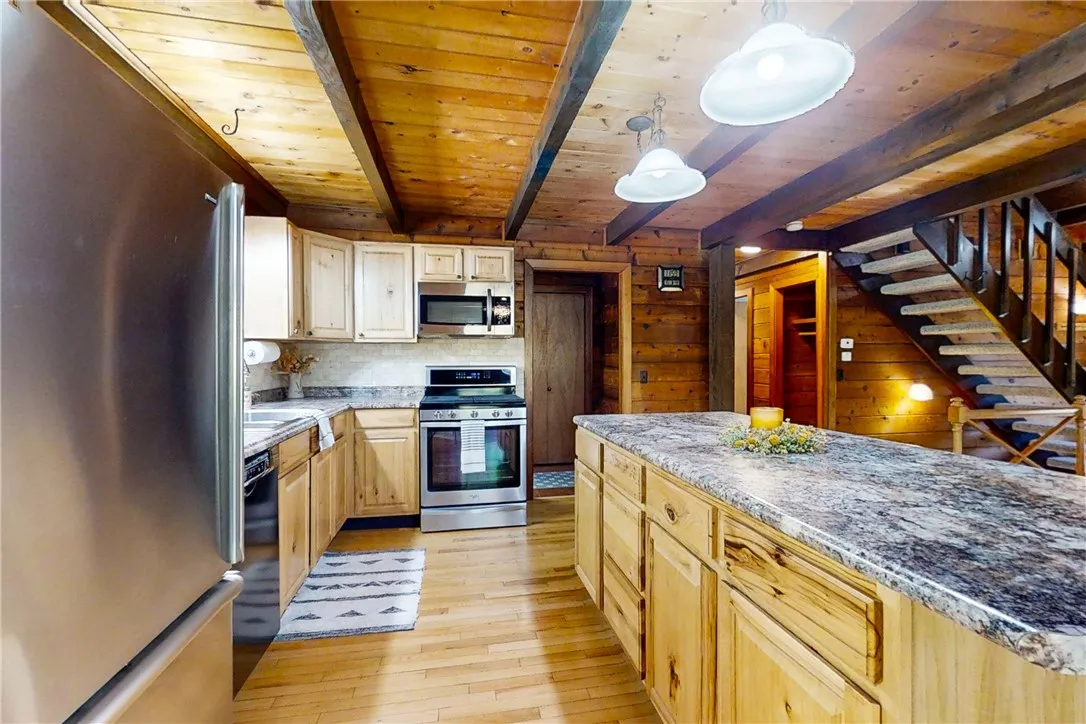 432 Hibbard Road, Big Flats, New York 14845, Big Flats, New York 14845, 3 Bedrooms Bedrooms, 9 Rooms Rooms,2 BathroomsBathrooms,Residential,Closed,432 Hibbard Road, Big Flats, New York 14845,0,R1641656