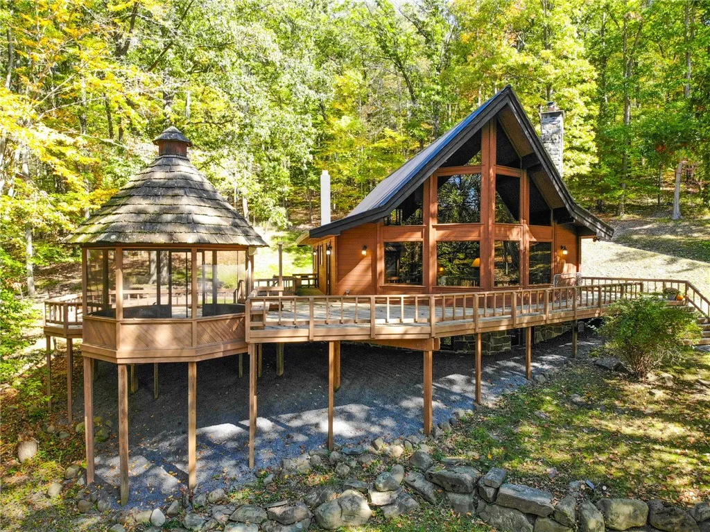 432 Hibbard Road, Big Flats, New York 14845, Big Flats, New York 14845, 3 Bedrooms Bedrooms, 9 Rooms Rooms,2 BathroomsBathrooms,Residential,Closed,432 Hibbard Road, Big Flats, New York 14845,0,R1641656