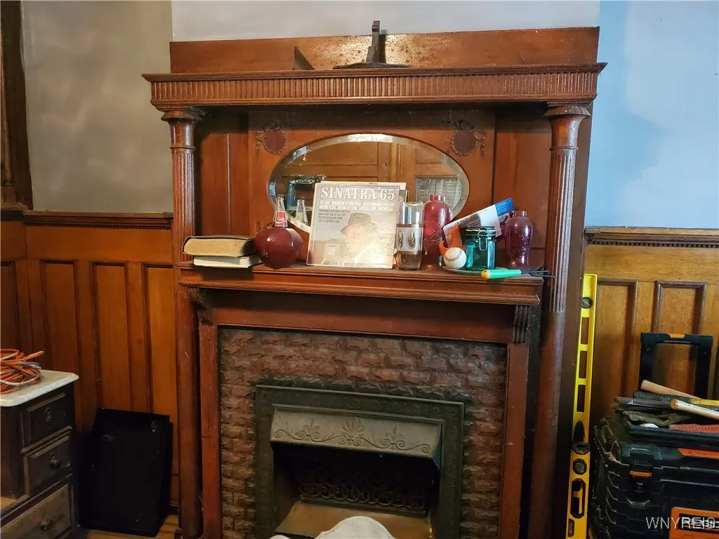 344 Richmond Avenue, Buffalo, New York 14222, Buffalo, New York 14222, 6 Bedrooms Bedrooms, 10 Rooms Rooms,2 BathroomsBathrooms,Residential,For Sale,344 Richmond Avenue, Buffalo, New York 14222,0,B1641878