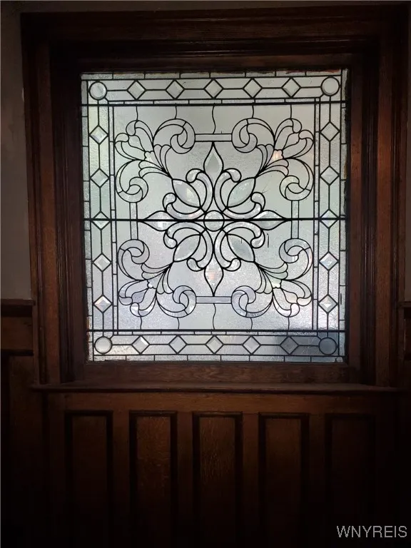 344 Richmond Avenue, Buffalo, New York 14222, Buffalo, New York 14222, 6 Bedrooms Bedrooms, 10 Rooms Rooms,2 BathroomsBathrooms,Residential,For Sale,344 Richmond Avenue, Buffalo, New York 14222,0,B1641878